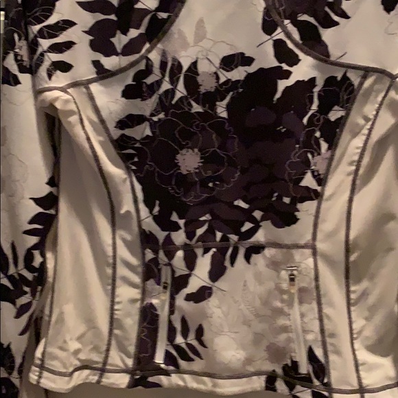 Jacket - Picture 3 of 5